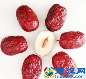 红枣泡水喝的功效与禁忌?红枣虽好,当心吃错伤身