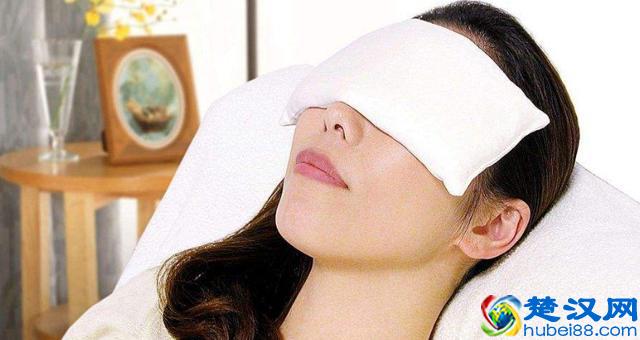 讨人厌的眼袋怎么去除?教你4个方法,轻松解决问题