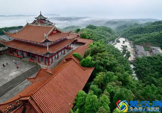 蜀南竹海自驾游较适宜，有哪些景点一定不可错过呢？