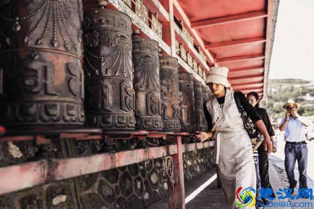 青海旅游攻略大全（必玩景点+美食+交通+住宿）