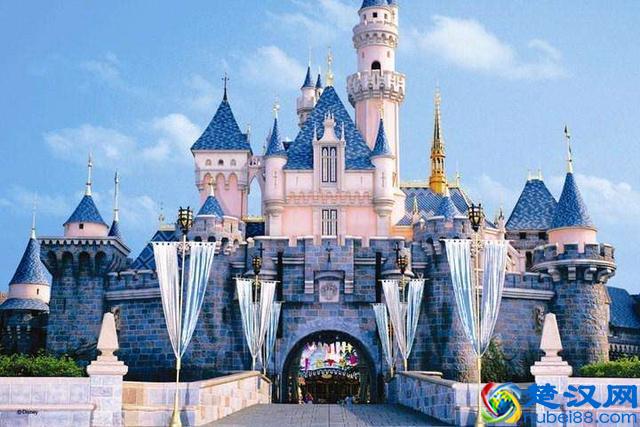 香港迪士尼特价门票是什么 多付100港币无限次畅游乐园