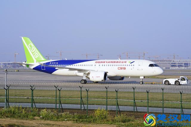 C919首飞成功！什么是大飞机？为什么要造大飞机？