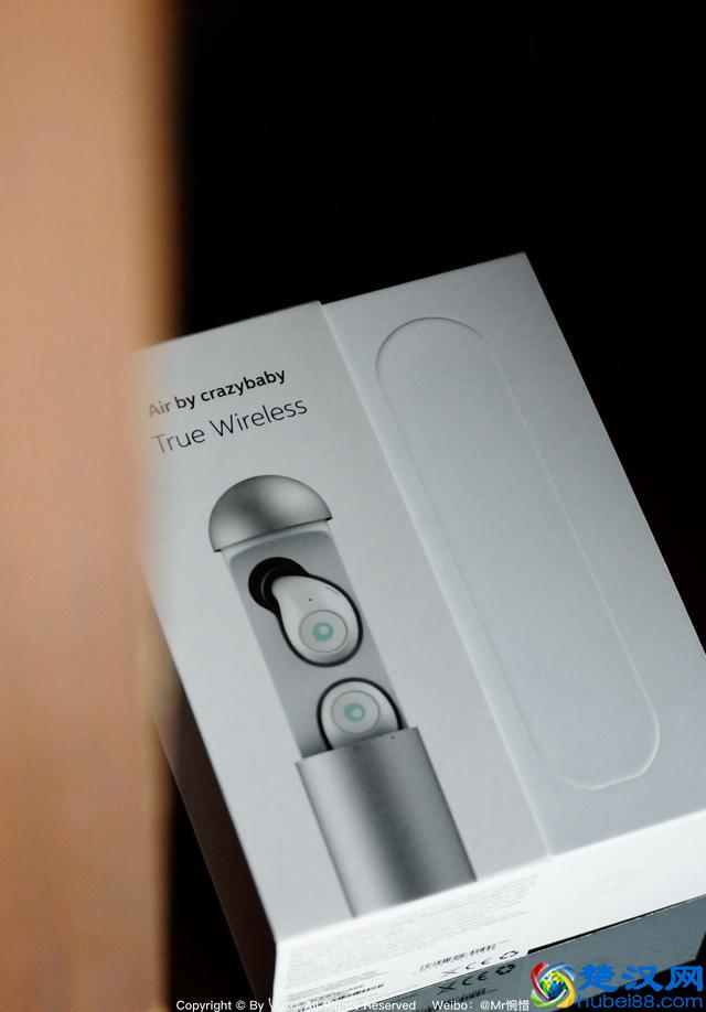 用设计把科技推向极致，用Air告诉你什么是Ture Wireless