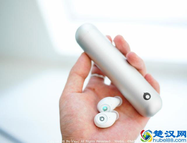 用设计把科技推向极致，用Air告诉你什么是Ture Wireless