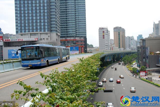 我国哪些城市拥有BRT（快速公交系统）？