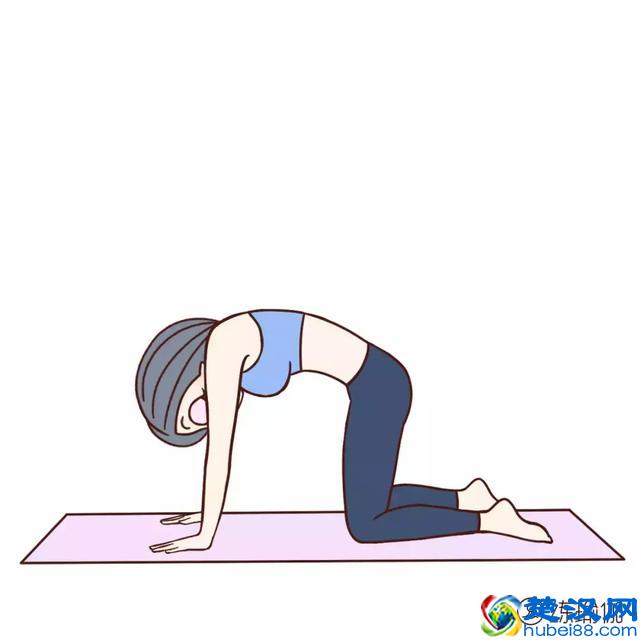 塌腰驼背难变美，脊柱侧弯毁一生，10分钟助矫正塌腰驼背