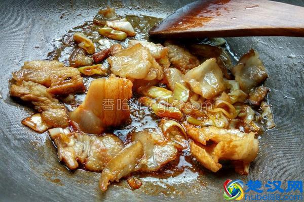 大白菜最好吃的做法，冬天吃一次浑身都暖和了，一棵白菜都不够吃