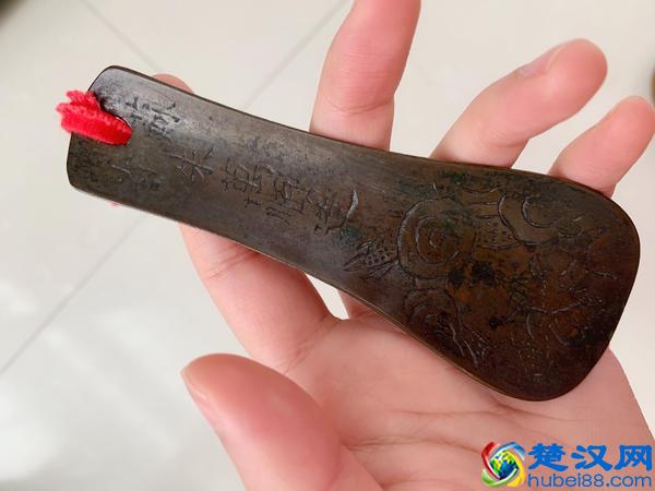 用了五代的“鞋拔子”，你们家有吗？90后孙女：这是啥？