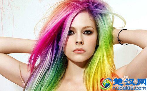 经常掉头发是什么原因 掉头发很厉害怎么办