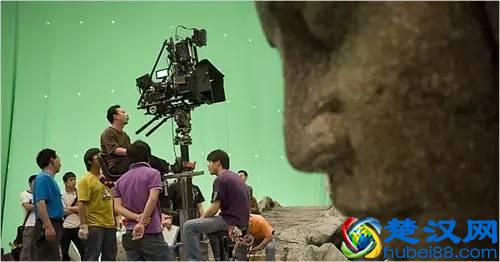 《人鱼帝国》，一部烂尾大片的生与死