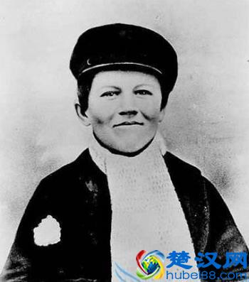 诺贝尔的发明和他的”以毒攻毒“的想法