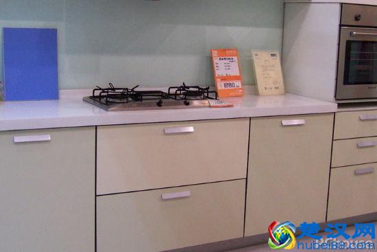 老板橱柜好不好 整体橱柜材质如何挑选