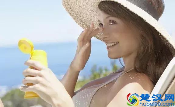 “孕妇专用”护肤品真没必要买，准妈妈们避开这 3 种成分就可以