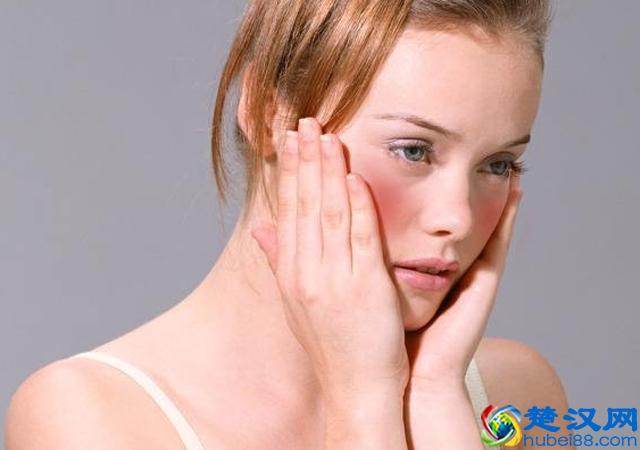 脸上有红血丝怎么办？仅需三招彻底摆脱红血丝！