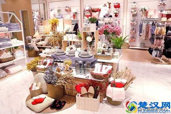 单纯卖内衣不赚钱了？歌瑞尔在广州开起了花艺家居集合馆