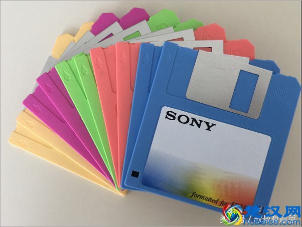 关于软驱的故事：为何电脑硬盘是从C盘开始？A和B呢？