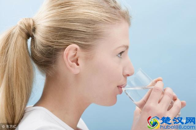 口苦尿黄是什么原因引起的？老实说，6个都可能是背后的“推手”