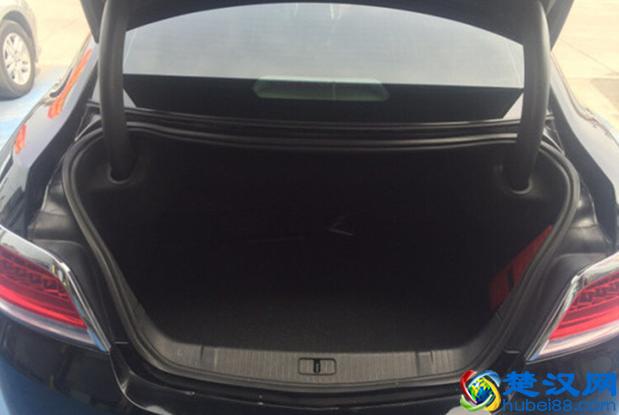 2010款君越,大家看看值多钱?