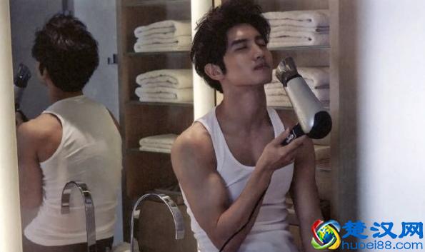 从丑变帅，男生如何短时间变帅，赢得女生好感