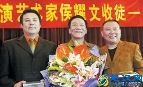 侯耀文临终前与郭德纲彻夜长谈，到底透露的是什么惊人内幕？