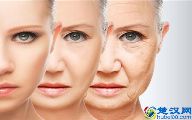 毛孔粗大至少显老10岁？教你四招快速清理毛孔的垃圾