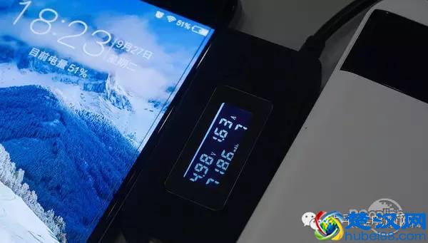 教你选快充移动电源:普通的与快充充电宝差距有多大?