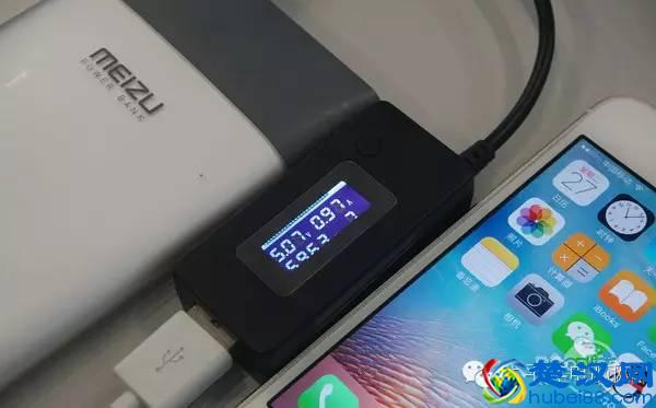教你选快充移动电源:普通的与快充充电宝差距有多大?
