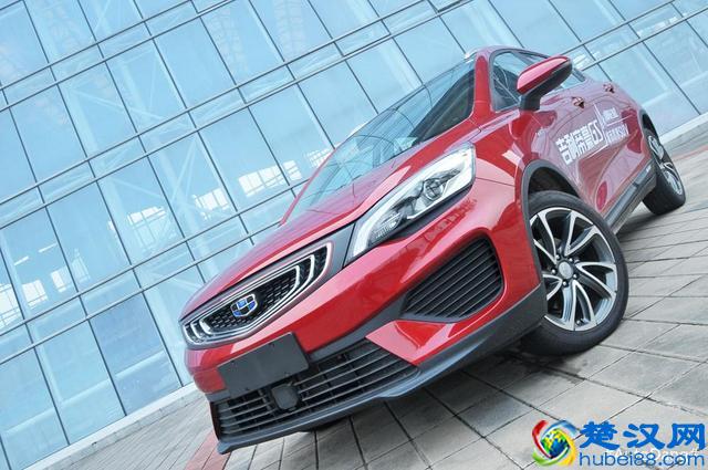 敢为人先的SUV AutoDang汽车档试驾吉利帝豪GS