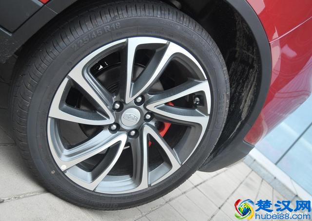 敢为人先的SUV AutoDang汽车档试驾吉利帝豪GS