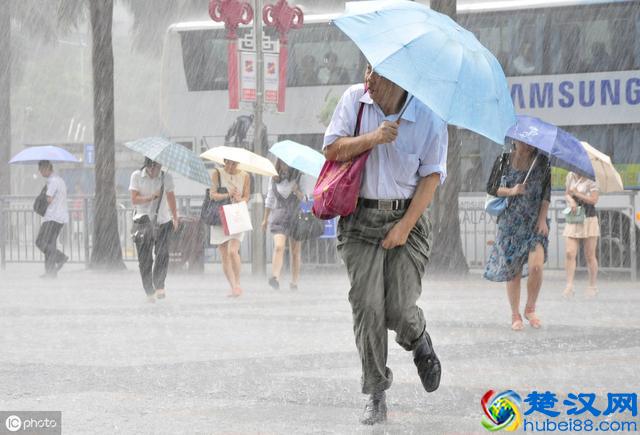 为什么会下雨呀？如果你的孩子问你这个问题，你会怎么回答？