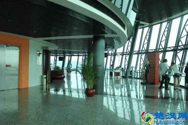 12款安耐晒防晒霜你选对了吗？这里有一份详细的安耐晒选购指南