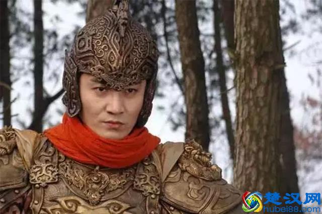 快递员私拆女客户包裹！内衣还发朋友圈！顺丰：绝不姑息