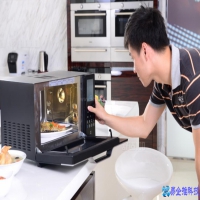 光波炉与微波炉哪个好？光波炉与微波炉的区别