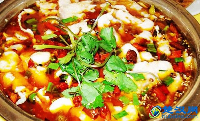 重庆大厨做火锅鱼12年；辣而不燥，鱼肉鲜而不腥，肥美爽口