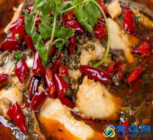 重庆大厨做火锅鱼12年；辣而不燥，鱼肉鲜而不腥，肥美爽口