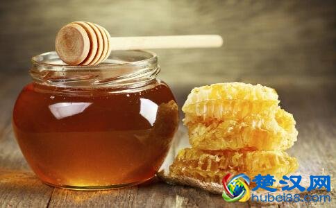 干咳无痰吃什么 推荐五大治疗偏方