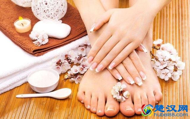 艾叶泡脚能治疗哪些疾病，艾叶泡脚对身体有哪些好处？