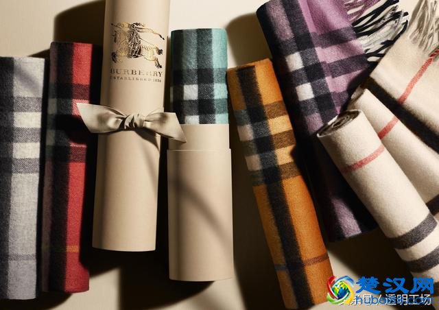 Burberry（巴宝莉）围巾，我们制作的是一种享受