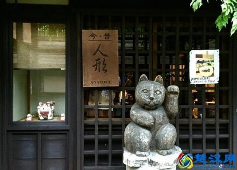 10平方的小店能做什么(10平米小店如何月入10万)