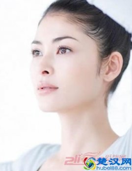  怎么去黑斑，祛斑小偏方!