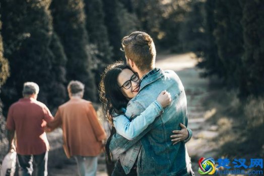  dear是什么意思？dear在英语中的正确用法