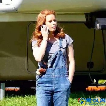  女生穿什么衣服显胸小（胸大女生夏季穿衣搭配）