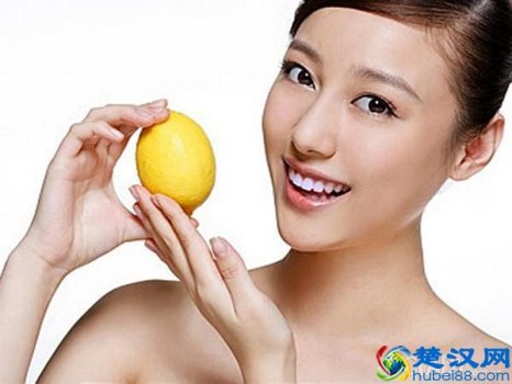  粉刺针怎么用图解黑头(闭口该不该针清)