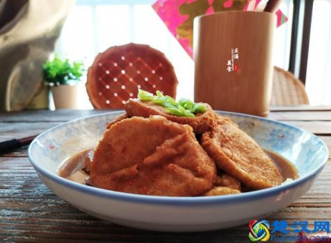  家常素鸡怎么烧最好吃（五花肉烧素鸡的做法）