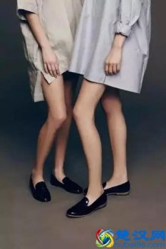  今年流行什么鞋子（今年流行这双鞋子）