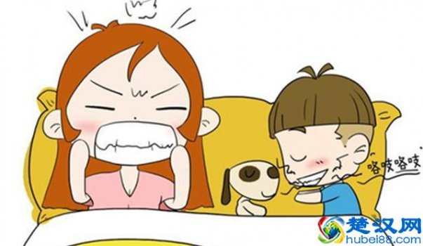  小孩晚上睡觉磨牙是什么原因？可能是这5个原因引起的，不可忽视哦