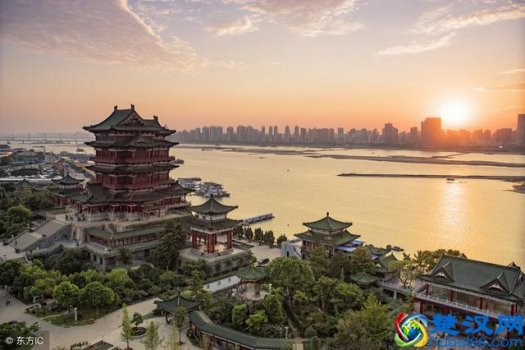  在香港做什么生意好（盘点三个最赚钱的行业）