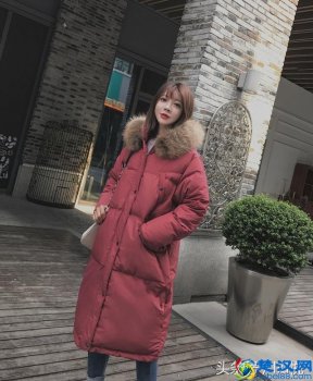  2015女棉服流行什么色（今年流行的棉服有3个特点）