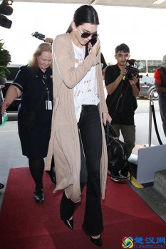  巴黎元旦穿什么衣服（元旦去巴黎穿衣指南）