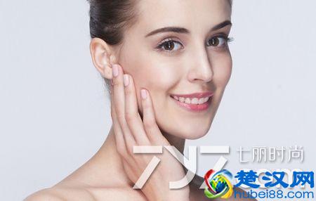  雅诗兰黛红石榴适合什么年龄段，有哪些系列产品！